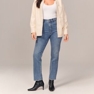 Abercrombie Curve Love Ultra High Rise Ankle Straight Jean